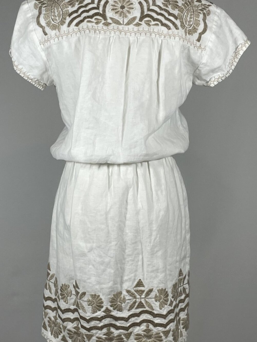 ✨ Johnny Was Embroidered White Linen Blouson Tunic Dress Size XS ✨ - Picture 2 of 4